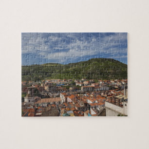 Italië, Sardinië, Bosa. Gezicht op de stad vanaf C Legpuzzel