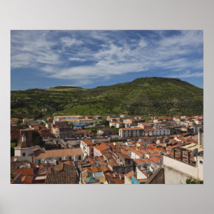 Italië, Sardinië, Bosa. Gezicht op stad vanaf Cast Poster