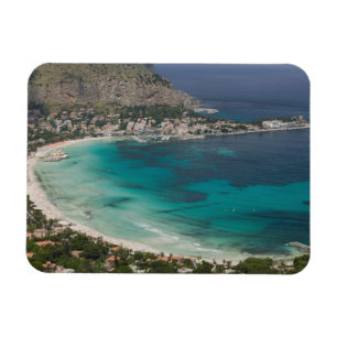 Italië, Sicilië, Mondello, Uitzicht op het strand Magneet