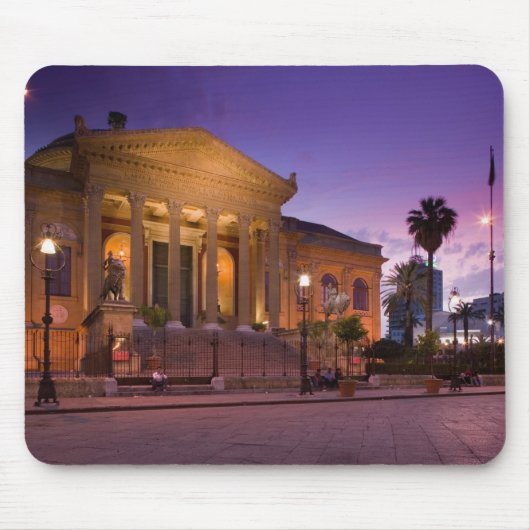 Italië, Sicilië, Palermo, Teatro Massimo Opera Muismat (Voorkant)