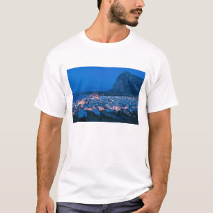 Italië, Sicilië, SAN VITO LO CAPO, Resort Town T-shirt
