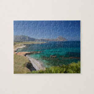 Italië, Sicilië, San Vito Lo Capo, Uitzicht op Gol Legpuzzel