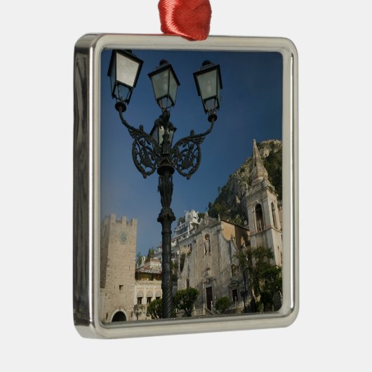 ITALIË, Sicilië, TAORMINA: Piazza iX Aprile, San Metalen Ornament (Rechts)