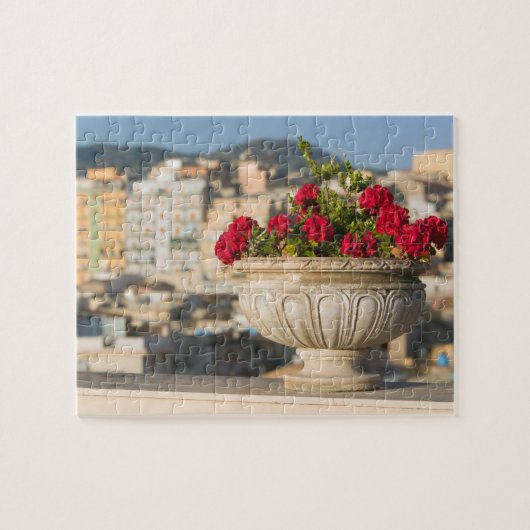 Italië, Sicilië, Termini Imerese, Uitzicht en bloe Legpuzzel (Horizontaal)