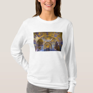 Italië, Venetië. Interieur van de Sint-Marcuskathe T-shirt