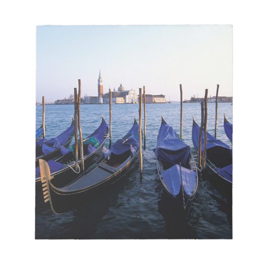 Italië, Veneto, Venetië, rij Gondolas en San Marin Notitieblok (Voorkant)