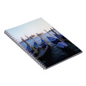 Italië, Veneto, Venetië, rij Gondolas en San Marin Notitieboek (Rechterzijde)