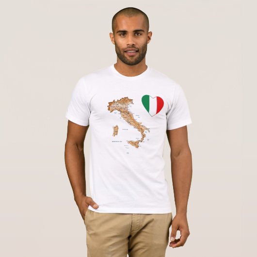 Italië Vlaggenhart en -kaart T-Shirt (Voorkant volledig)