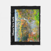 ITHACA NEW YORK KLOOF FLEECE DEKEN (Voorkant)