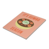 "It's Gumbo Season" Licht Terra Cotta Keramische T Tegeltje (Zijkant)