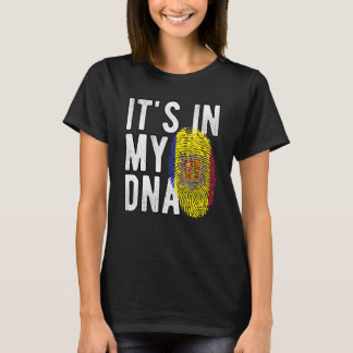 it's in my DNA Andorra flag Fingerprint T-shirt