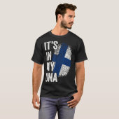 ITS IN MY DNA Finland Flag Finnish Roots Pride Gen T-shirt (Voorkant volledig)