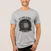 It's Not a Bug It's a Feature" Coding Quote Tri-Blend Shirt (Voorkant)