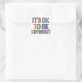 It's ok to be different vierkante sticker (Tas)