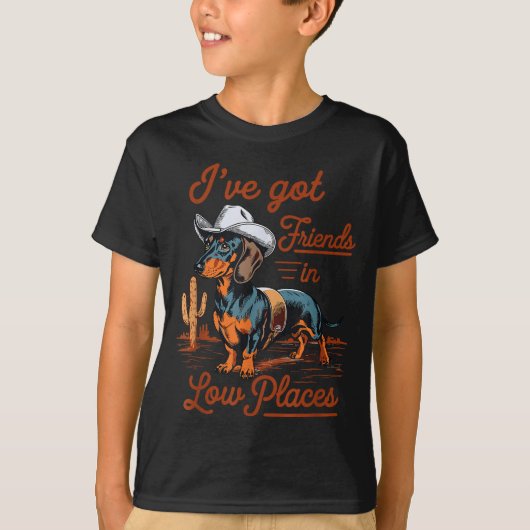 I've Got Friends In Low Places Funny Dachshund Wie T-shirt (Voorkant)