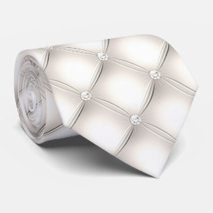 Ivoor achtergrond en parels stropdas