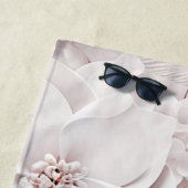 Ivoor Blush Roze Bloemen Strandlaken (In situ)