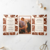 Ivoor en Terracotta Monstera laat foto bruiloft Drieluik Uitnodiging (Binnen)