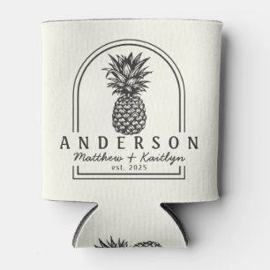 Ivoor en warm zwart ananas bruiloftsboog & naam blikjeskoeler
