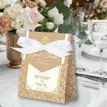 Ivoor Goud Damast Elegantie Islamitische Moslim Br Bedankdoosjes<br><div class="desc">Tijdloze elegantie ontmoet dankbaarheid: Ivoor & Goud Damask Elegantie Islamitische Moslim Bruiloft Favor Boxes Show uw waardering voor uw gasten met de Ivoor & Goud Damask Elegantie Islamitische Moslim Bruiloft Favor Boxes. Deze prachtige dozen combineren naadloos klassieke damastpatronen met een vleugje goud, waardoor een verfijnde en elegante manier ontstaat om...</div>