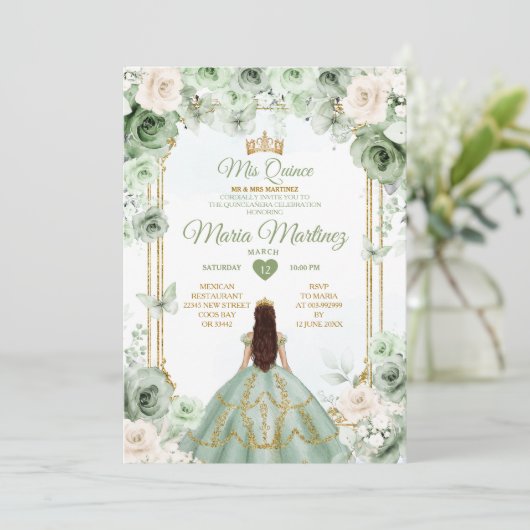 Ivoor & Sage Groene Bloemen Mis Quince Verjaardag Kaart (Staand voorkant)