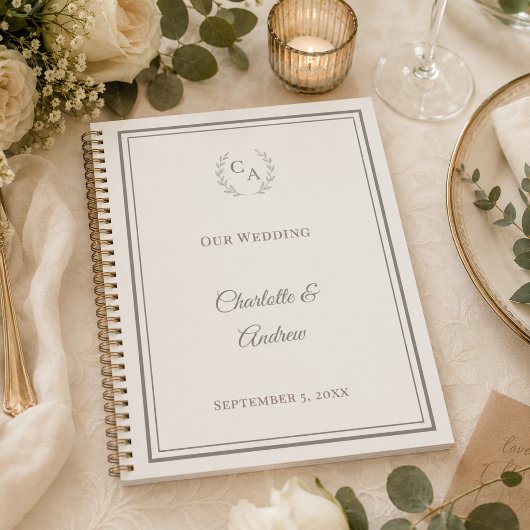 Ivoor taupe monogram huwelijksfeest planner