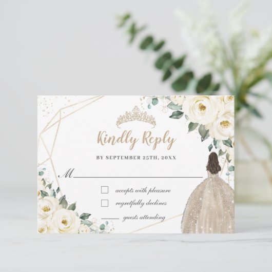 Ivoor witte bloemenkwintet Quinceañera Champagnedr RSVP Kaartje (Staand voorkant)