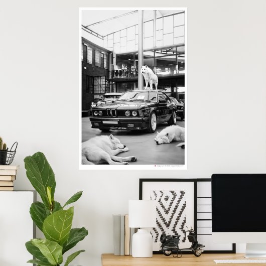 ivoorwolfskool | Wolven en een auto Poster (Thuiskantoor)