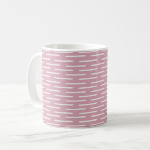 Ivoren lijnen op roze koffiemok