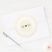 Ivoren Modern Monogram Hart Trouw Favor Ronde Sticker (Envelop)