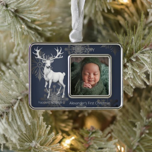 Ivoren rendier baby's eerste kerst | Blauw Verzilverd Omlijst Ornament (Boom)