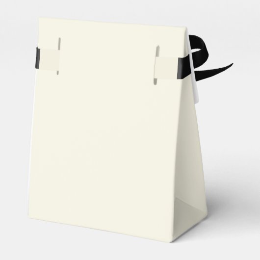 Ivory Box of Happiness for Her Majesty Bedankdoosjes (Achterkant)