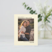 Ivory Cream Minimalist Weduwfoto slaat de datum op Aankondigingskaart (Staand voorkant)