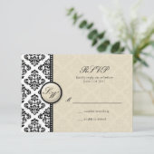 Ivory Damask Monogram Wedding RSVP Kaartje (Staand voorkant)