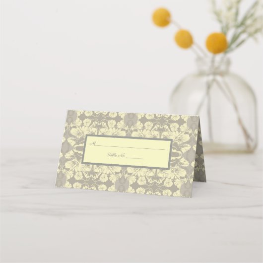 Ivory en Gray Floral Plaatskaartje (Voorkant)