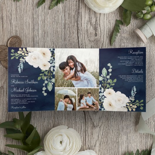 Ivory Floral Sage Green laat foto's marinevrouw Drieluik Uitnodiging