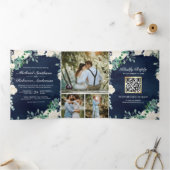 Ivory Floral Sage Green Navy Blue QR Code Weddensc Drieluik Uitnodiging (Binnen)