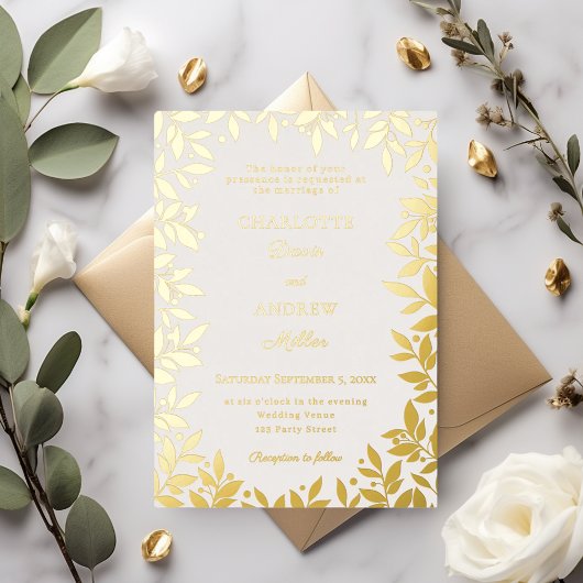 Ivory gold botanical leaves luxury wedding folie uitnodiging