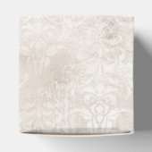 Ivory Grunge Distress Damask Bedankdoosjes (Bovenkant)