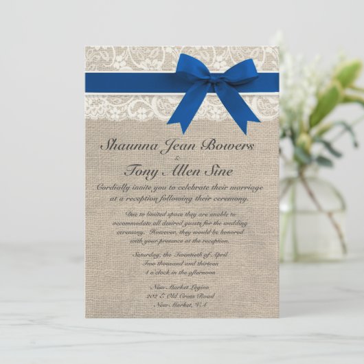 Ivory Lace Royal Blue Burlap Wedding Reception Kaart (Staand voorkant)