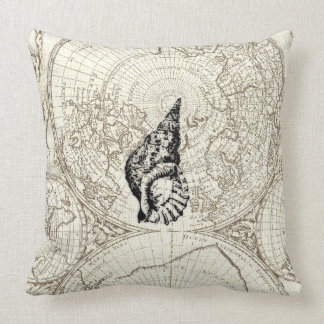 Ivory Map en SeaShell Illustration Sealife Kussen