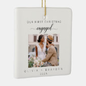 Ivory Our First Christmas As Engaged Photo Keramisch Ornament (Rechts)