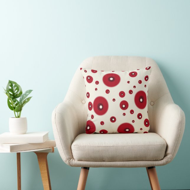 Ivory Red Dots Funky Whimsical Circle Pattern  Kussen (Stoel)
