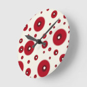 Ivory Red Dots Funky Whimsical Circle Pattern Ronde Klok (Hoek)