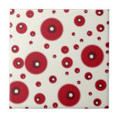 Ivory Red Dots Funky Whimsical Circle Pattern  Tegeltje (Voorkant)