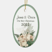 Ivory Rozen Nieuwste Weds Eerste Kerstmis Keramisch Ornament (Links)