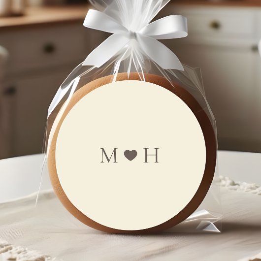 Ivory Simple Monogram Heart Wedding Favor Ronde Sticker