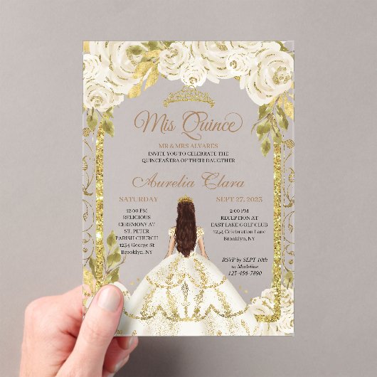Ivory White Floral Princess Gold Arch Quinceanera Acryl Uitnodigingen (Insitu (Draagbaar))