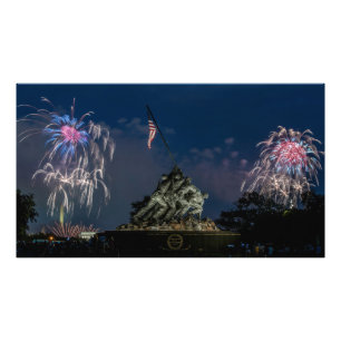 Iwo Jima tijdens vuurwerk op 4 juli Foto Afdruk