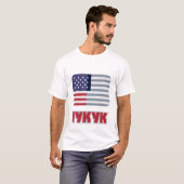 IYKYK Amerikaanse remix T-shirt (Voorkant volledig)